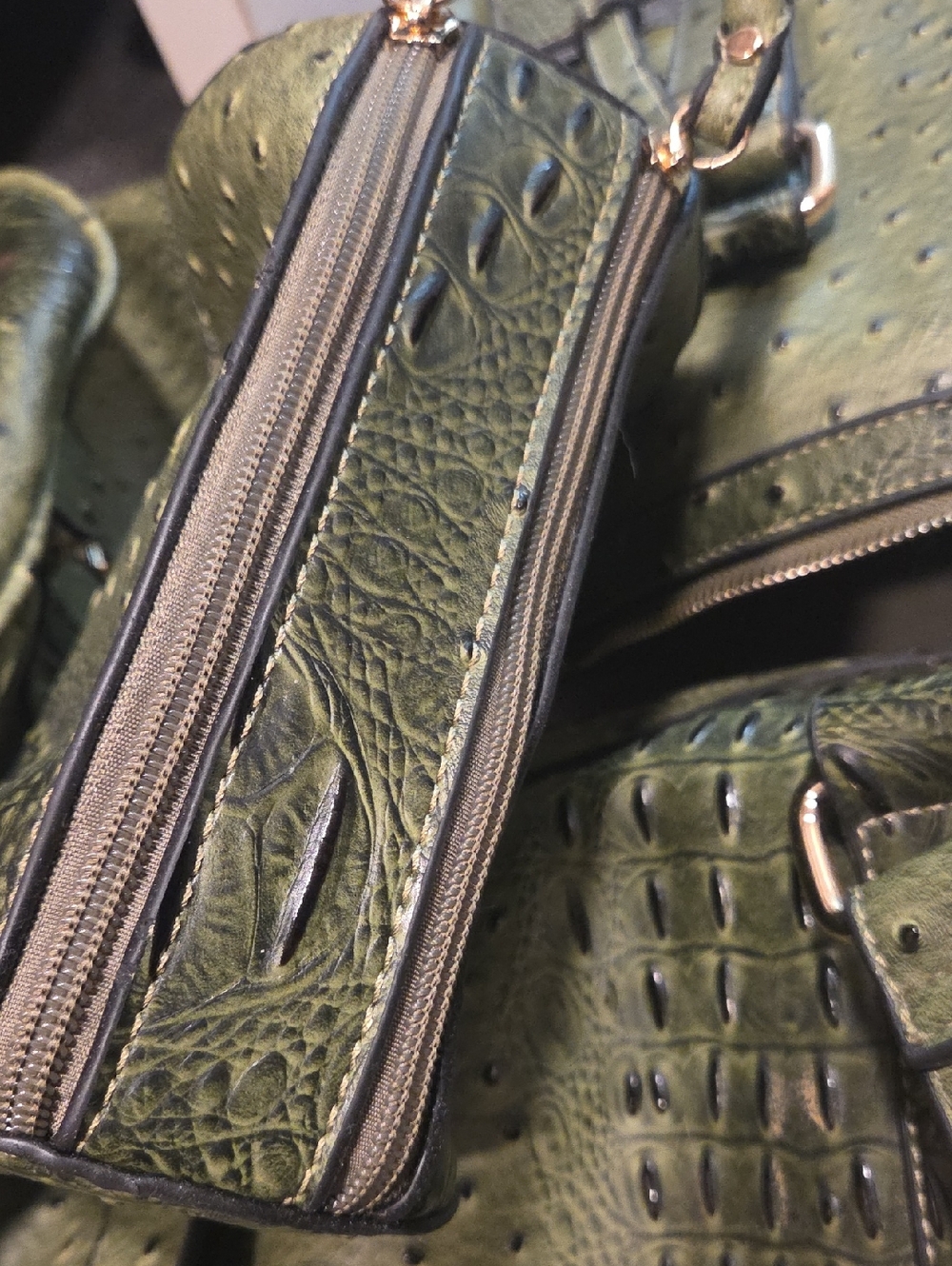 Weekender Bag - Picture 3 of 4